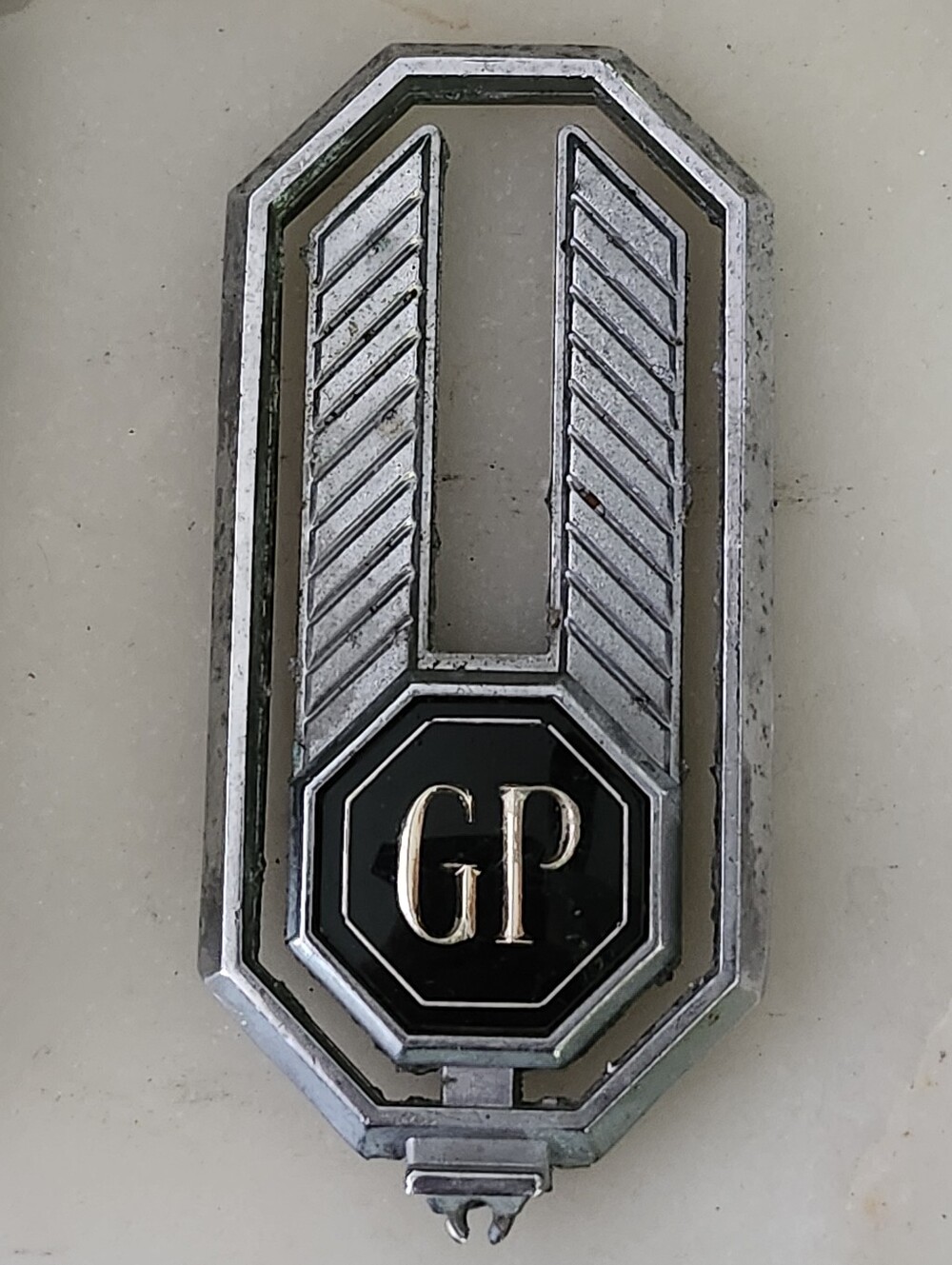 Vtg Pontiac Grand Prix Hood Ornament